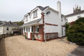 4 bedroom Detached for sale